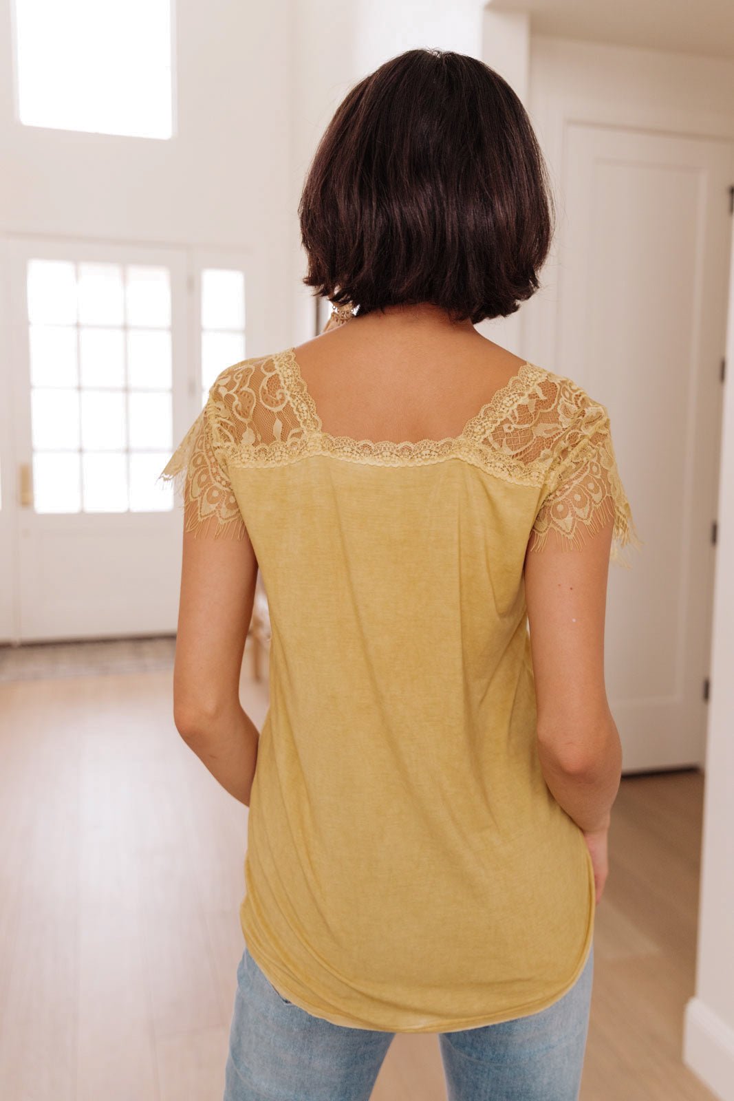 Lovely Lace Tee In Yellow (Online Exclusive) - Uptown Boutique Ramona