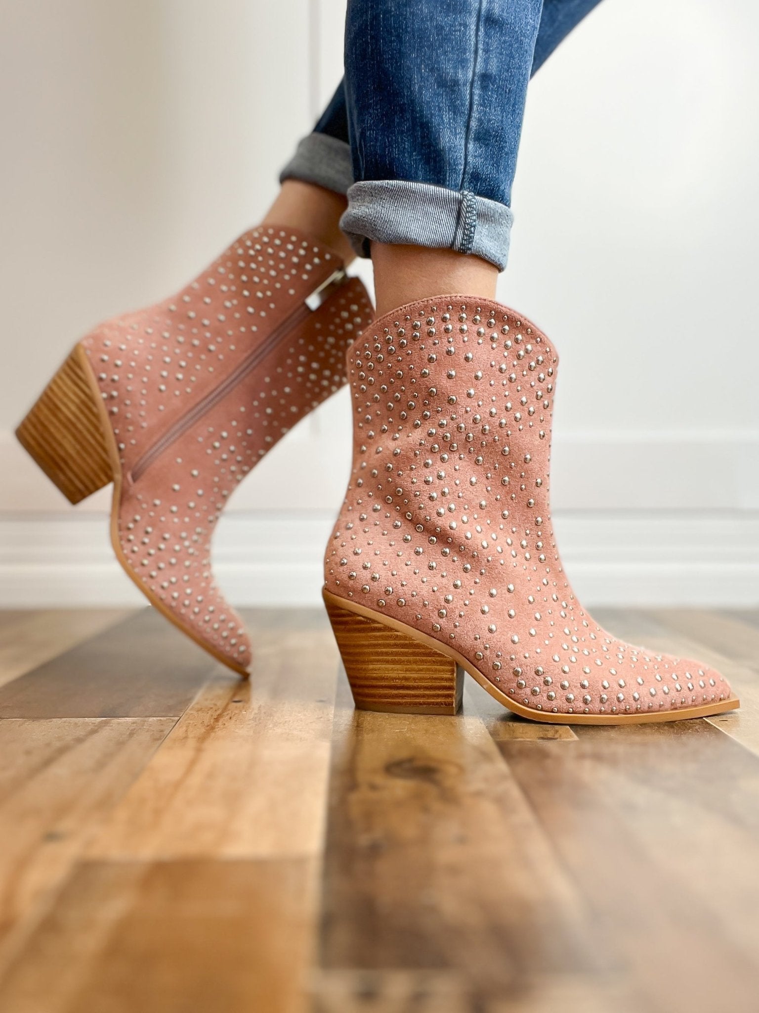 LOWLIGHTS - Uptown Boutique Ramona