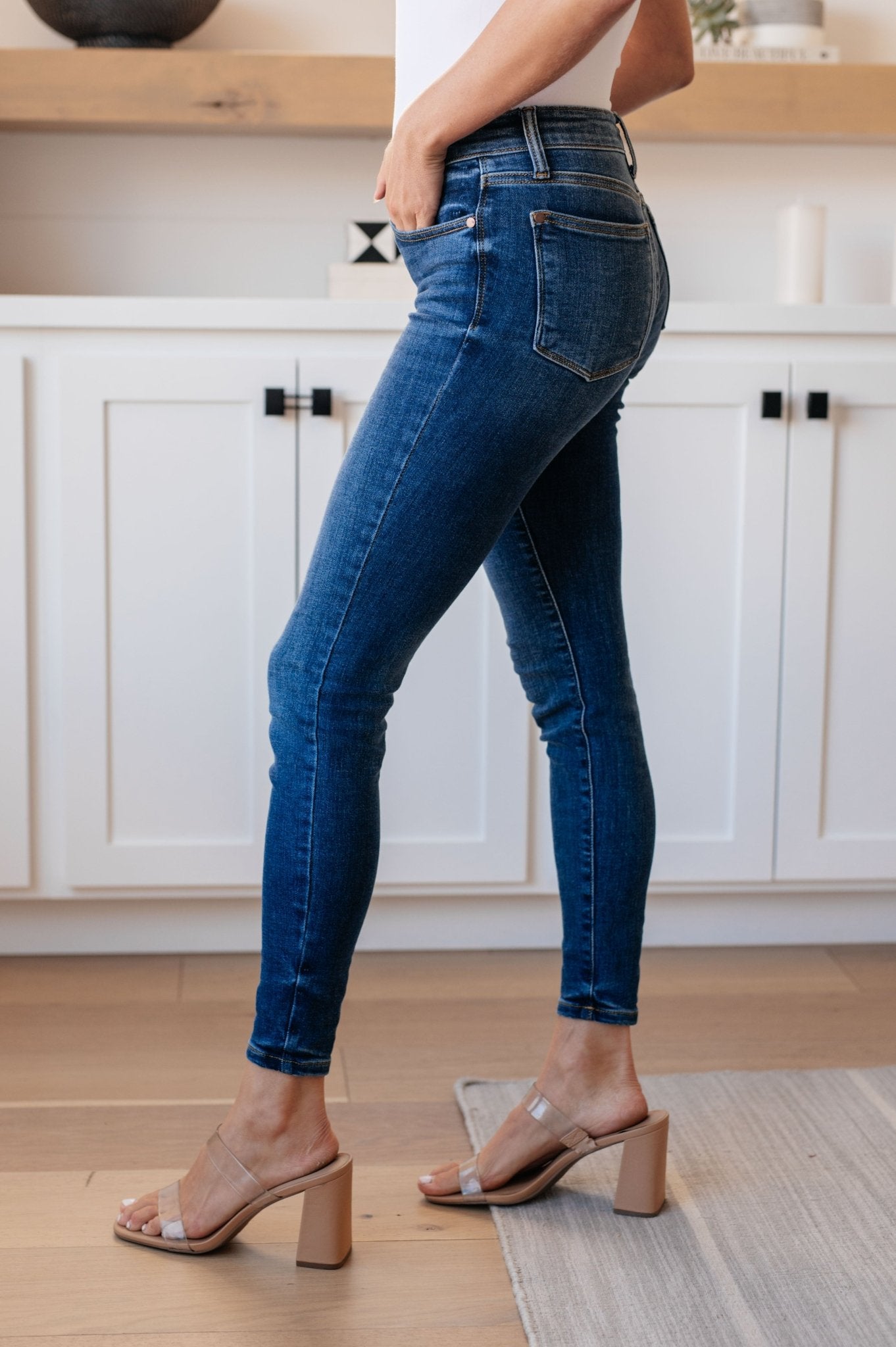 Maxine Mid - Rise Skinny Jeans (Online Exclusive) - Uptown Boutique Ramona