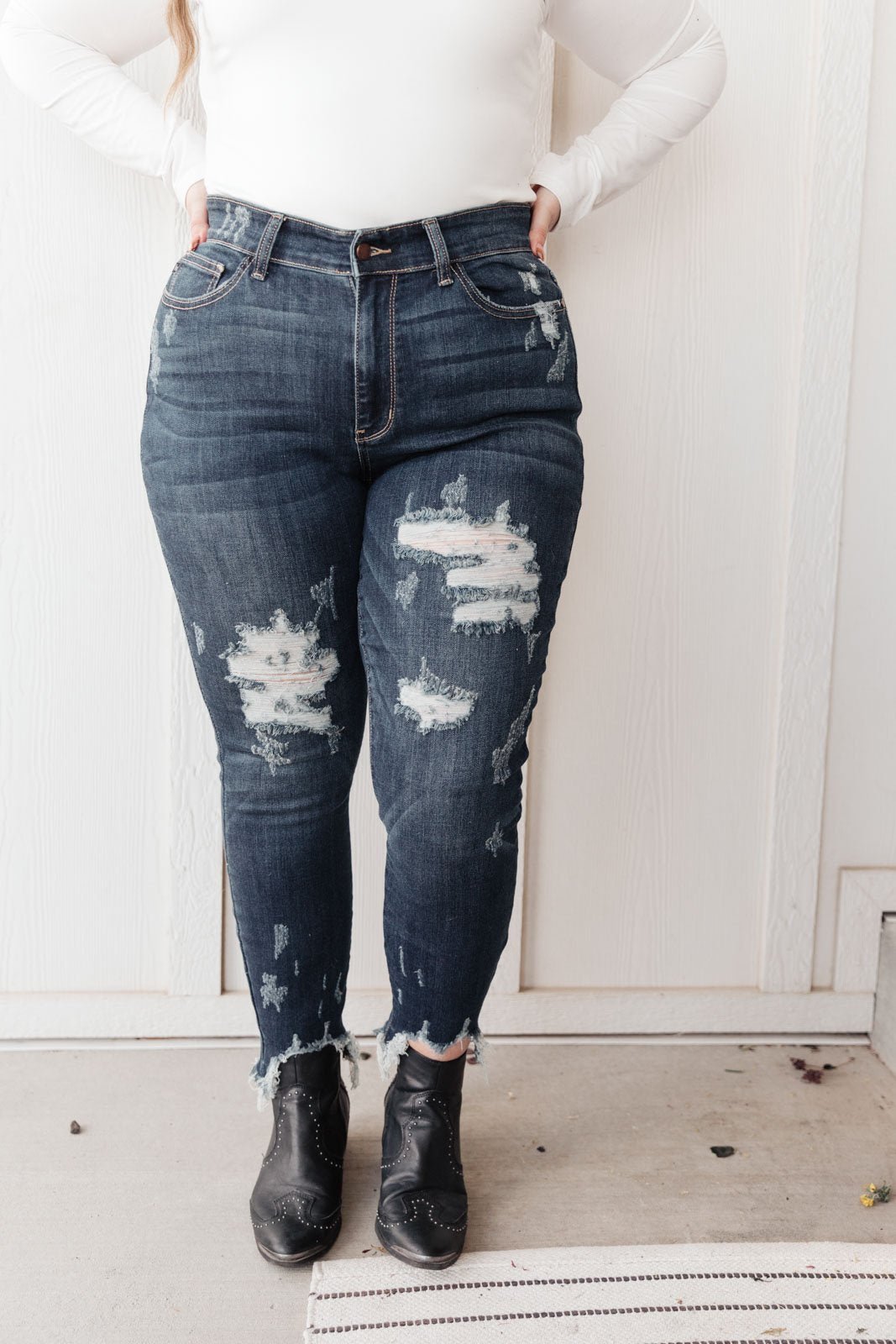 Modern Ways Jeans (Online Exclusive) - Uptown Boutique Ramona