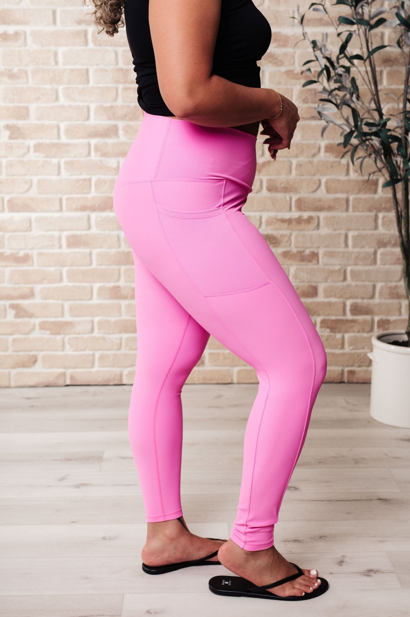 Molly Max Sculpt Leggings Pink (Online Exclusive) - Uptown Boutique Ramona