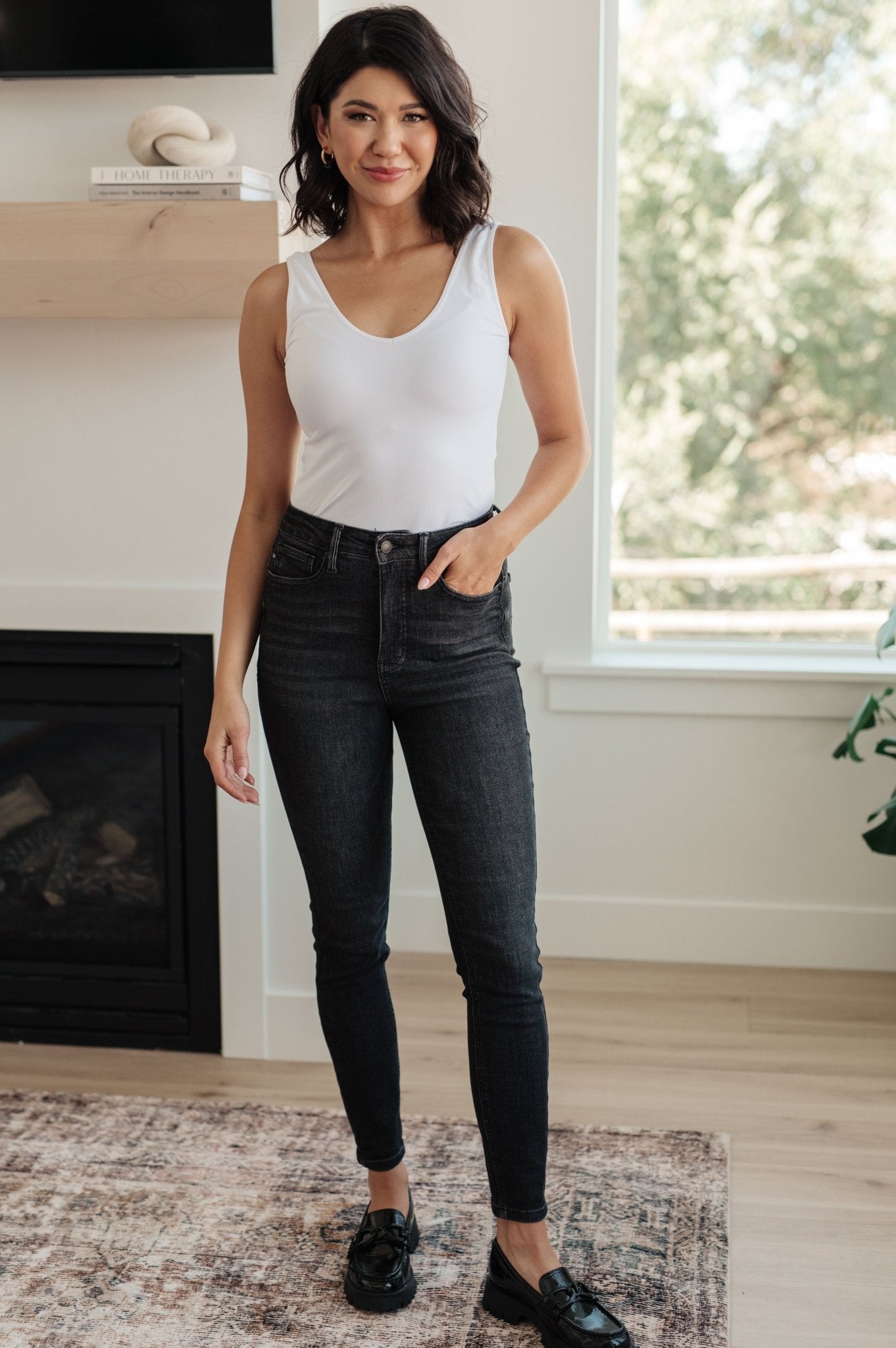 Octavia High Rise Control Top Skinny Jeans in Washed Black (Online Exclusive) - Uptown Boutique Ramona