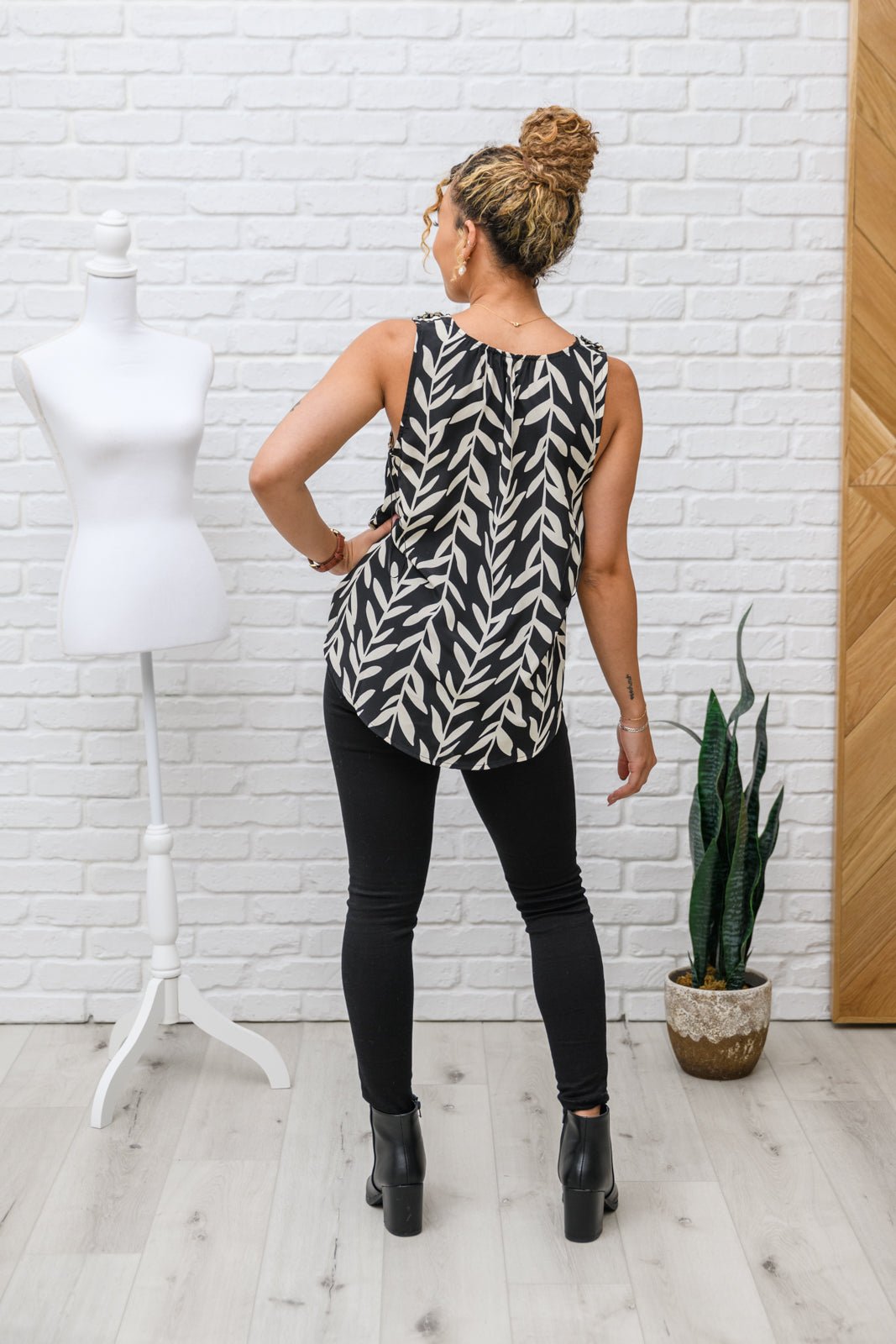 Office Talk Sleeveless Top (Online Exclusive) - Uptown Boutique Ramona