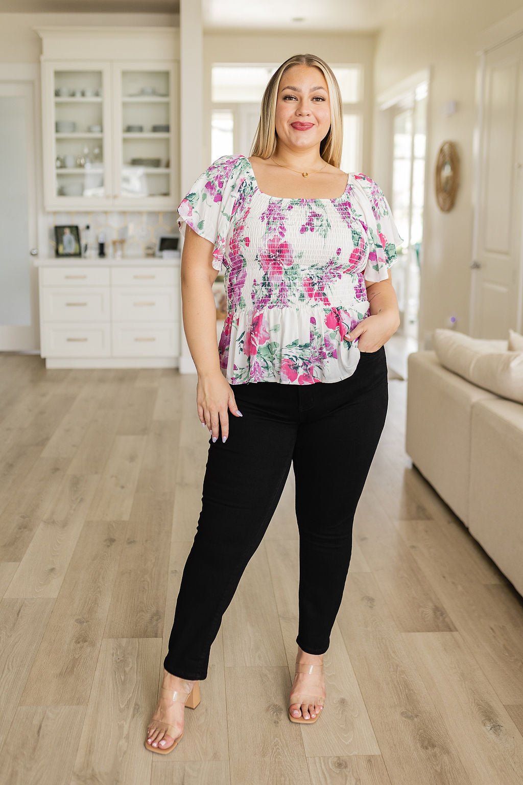 Oh So Simple Floral Blouse (Online Exclusive) - Uptown Boutique Ramona