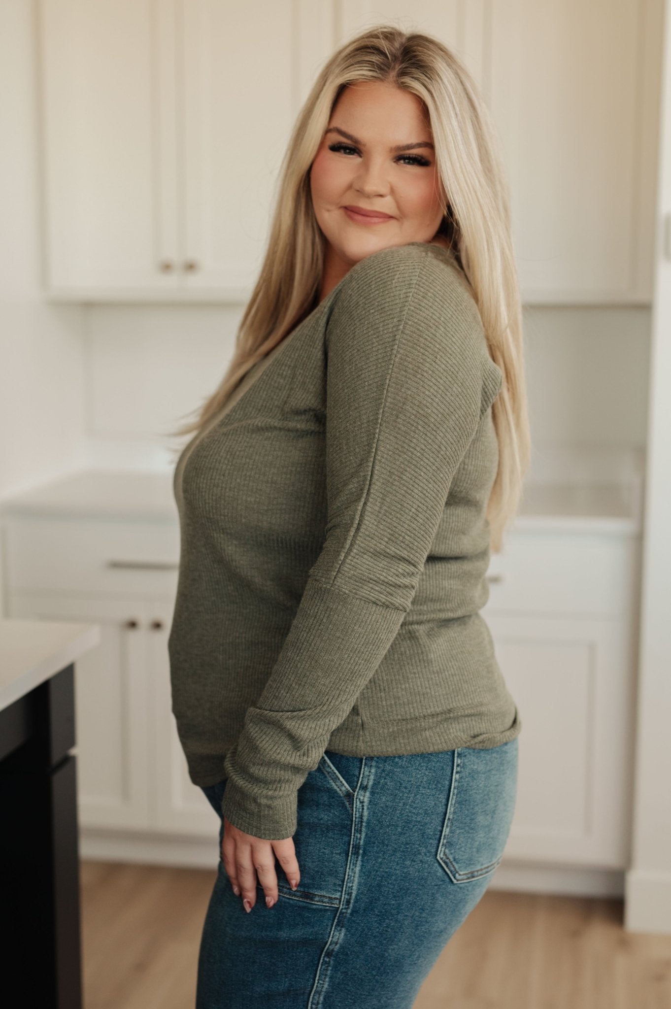 On a Roll Ribbed Knit V - Neck Long Sleeve Top (Online Exclusive) - Uptown Boutique Ramona