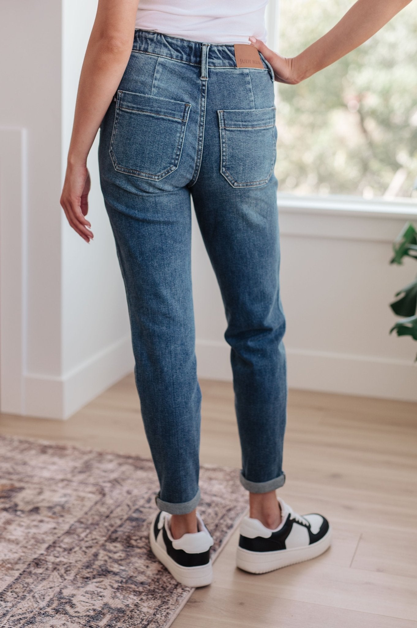 Payton Pull On Denim Joggers in Medium Wash (Online Exclusive) - Uptown Boutique Ramona