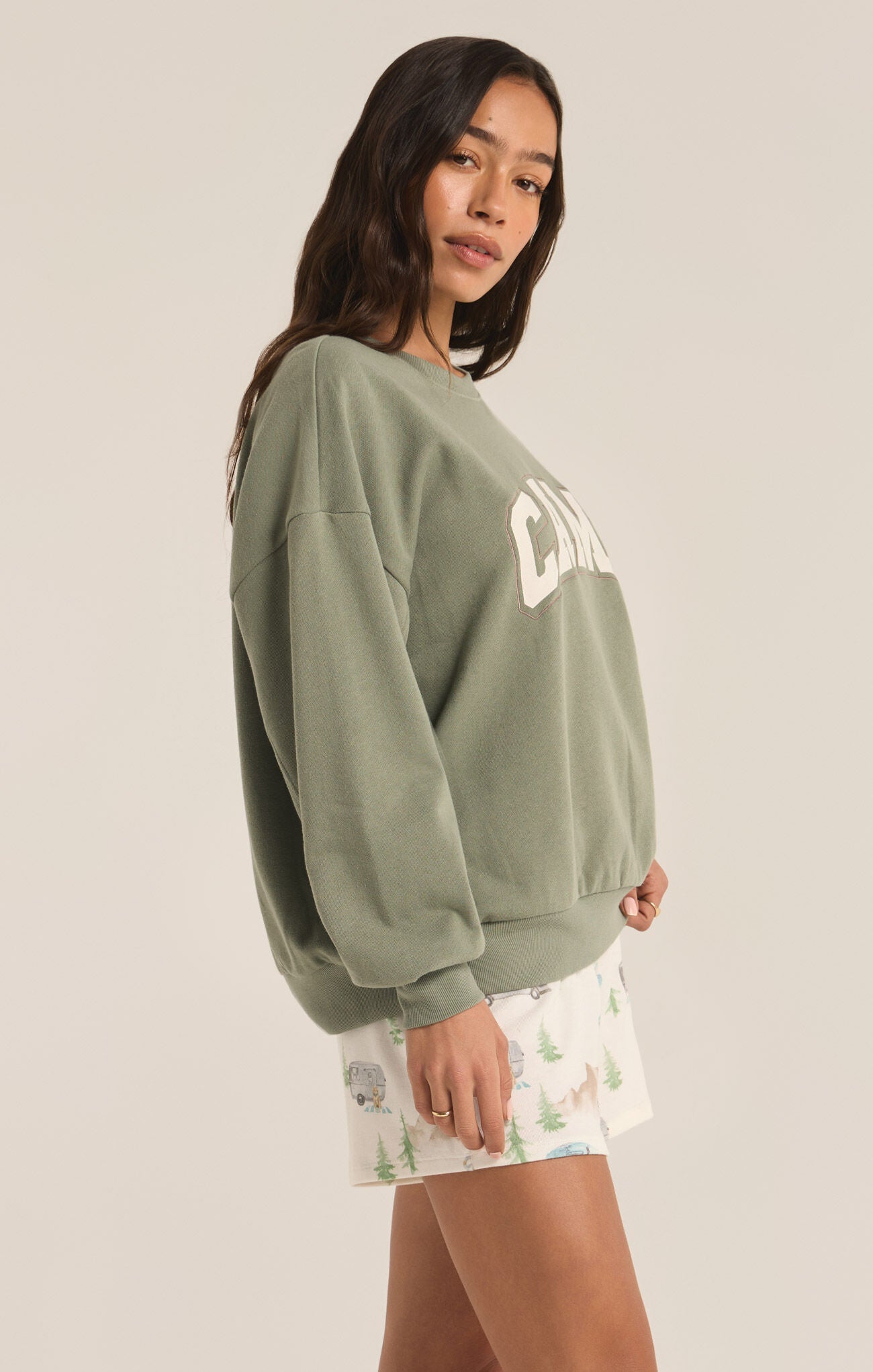 OVERSIZED CAMP SWEATSHIRT