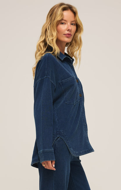 Veste en denim entièrement tricotée