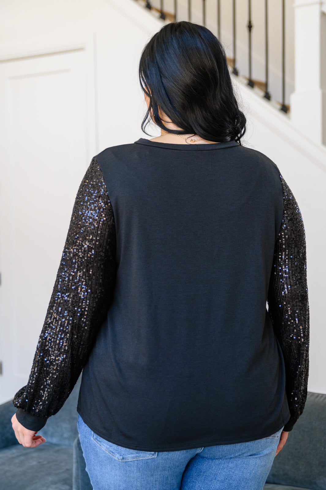 Center Of Attention Blouse In Black (Online Exclusive)