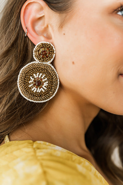 Boucles d'oreilles pendantes à perles tendance Fashionista 