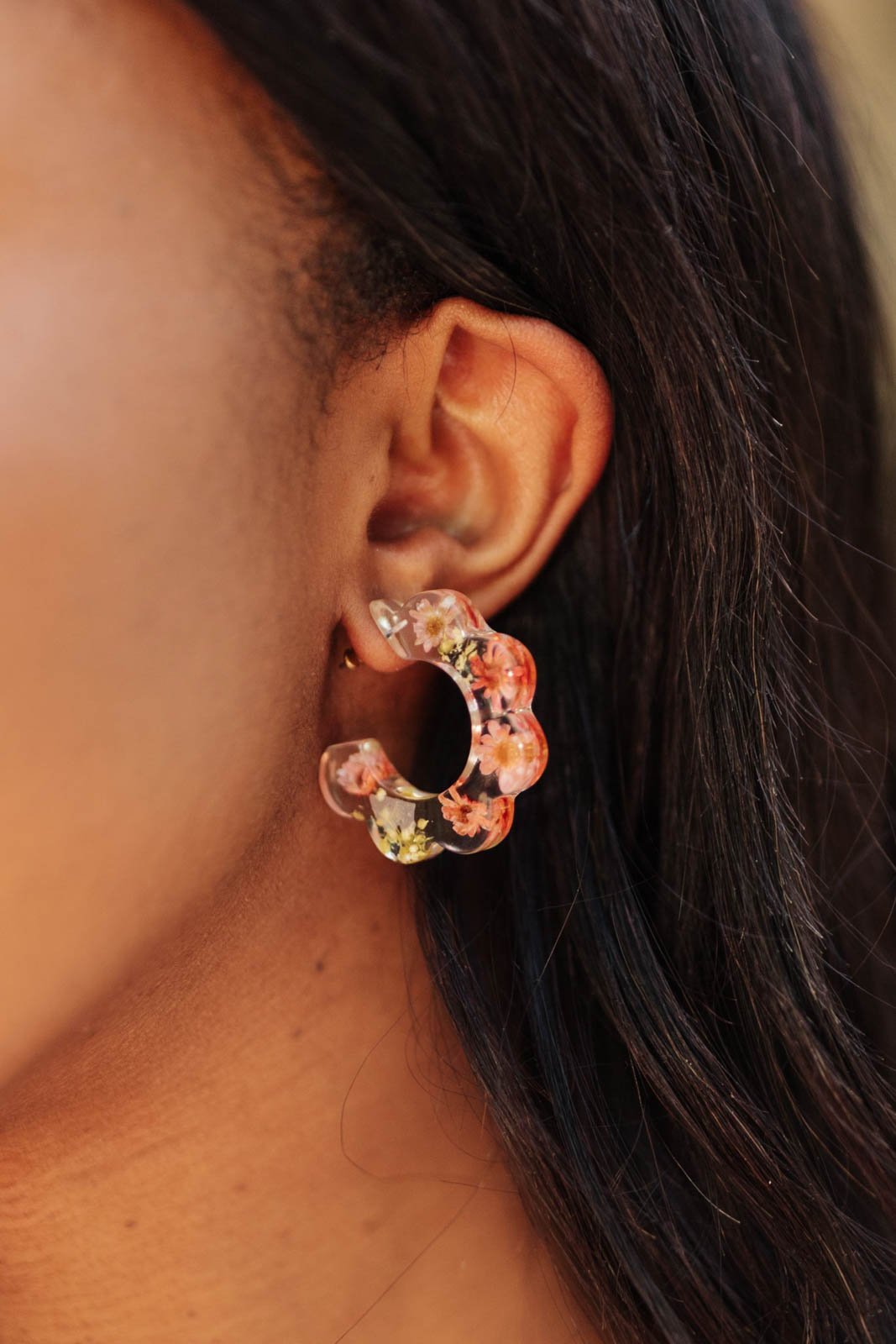 Boucles d'oreilles festonnées à fleurs (exclusivité en ligne)
