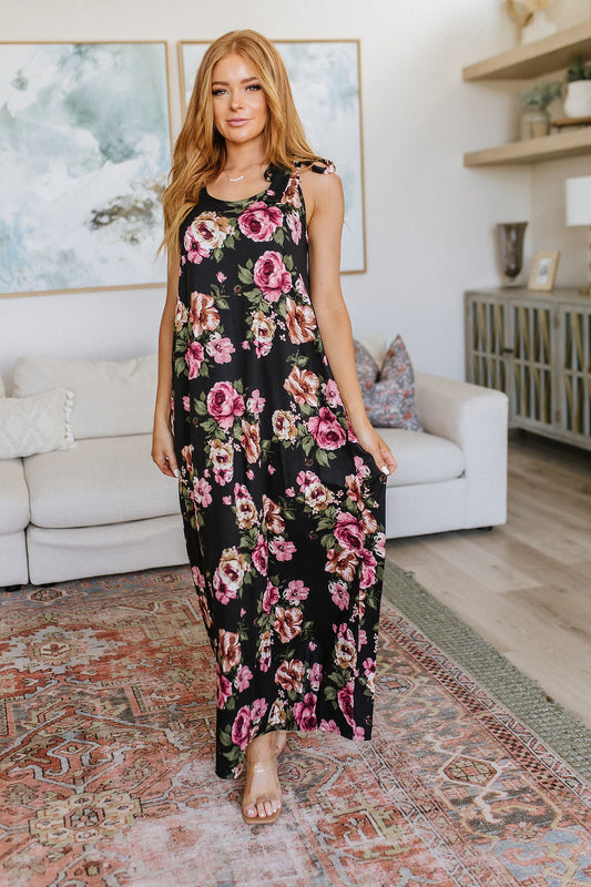 Fortuitous con vestido largo floral (exclusivo en línea)