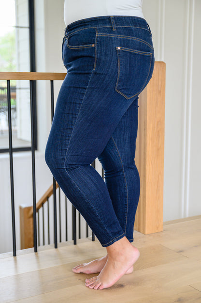 Georgia Back Yoke Skinny Jeans with Phone Pocket (Online Exclusive)
