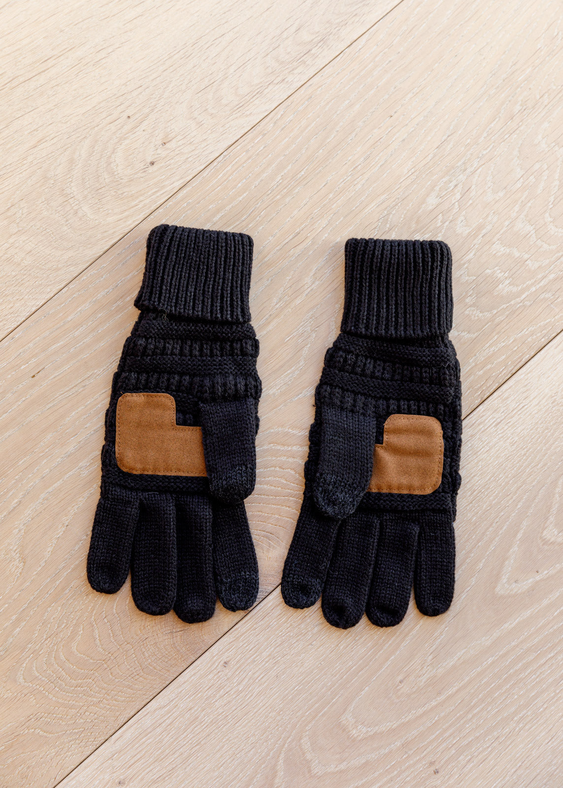 Got You Covered Knit Gloves In Black (Online Exclusive)