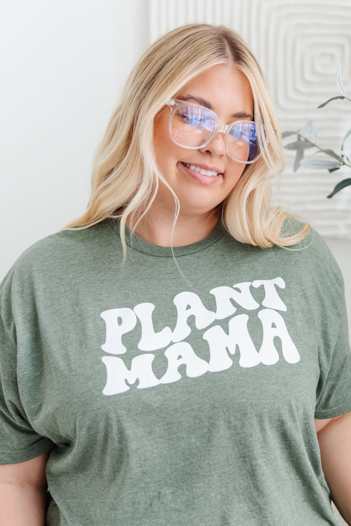 Green Thumb Graphic Tee (Online Exclusive)