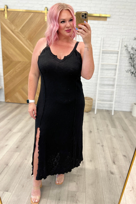 Notched Scoop Neck Maxi Dress in Black (Online Exclusive)
