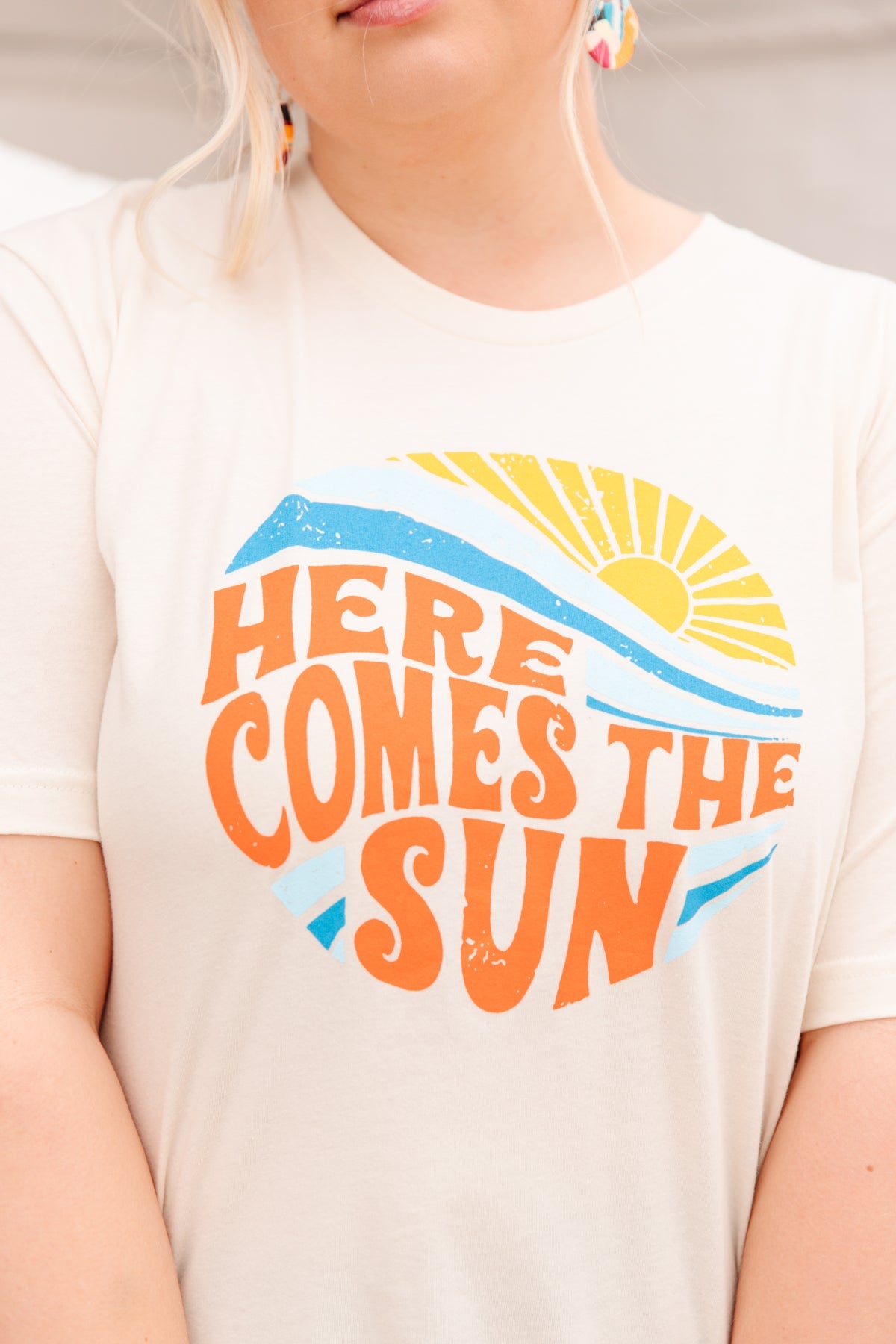 Here Comes the Sun Graphic Tee (Exclusivité en ligne)