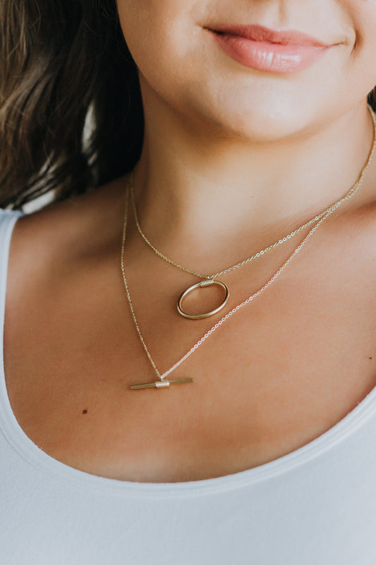 Layered Necklace with Circle and Bar (Online Exclusive)