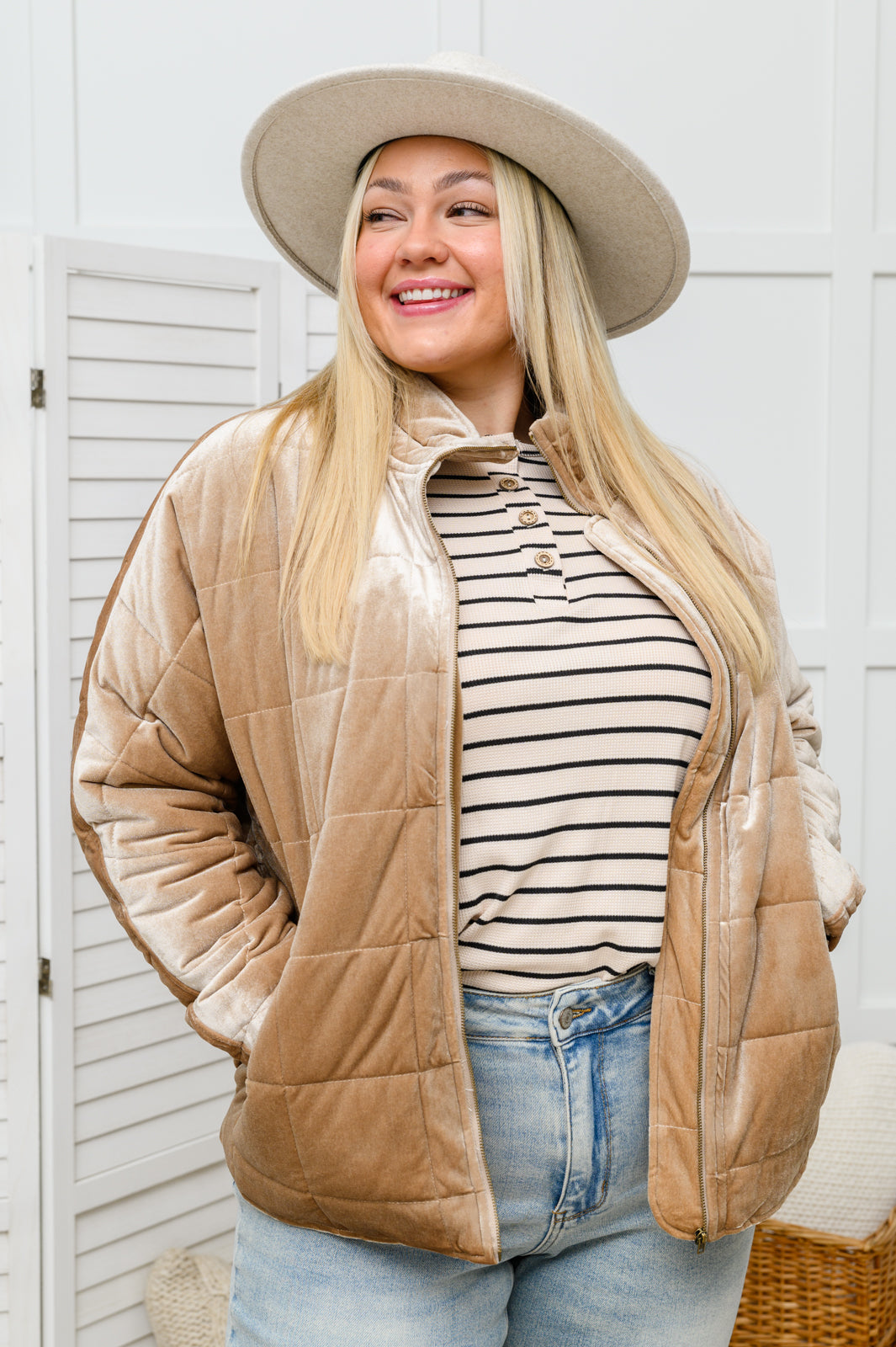Nights On Broadway Jacket in Taupe (Online Exclusive)