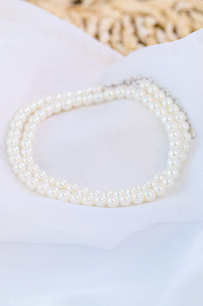Collar de plata de ley y perlas de imitación She's So Audrey (exclusivo en línea)