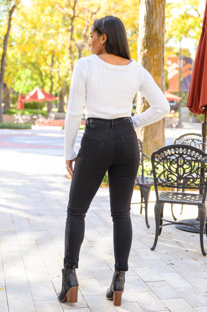 Stepping Out High Rise Classic Skinny (Online Exclusive)