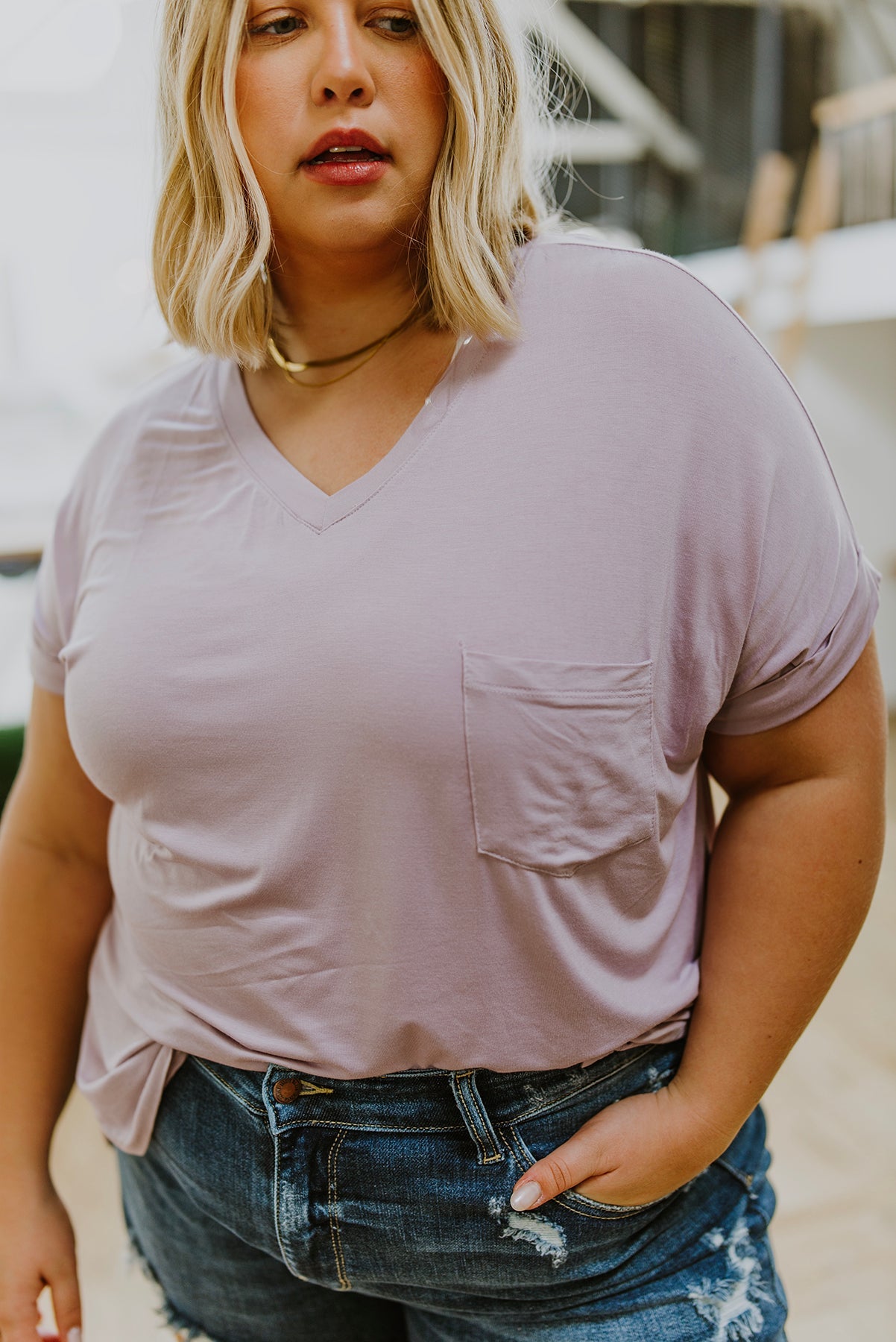Sunday Mornings V-Neck Tee In Lavender (Online Exclusive)