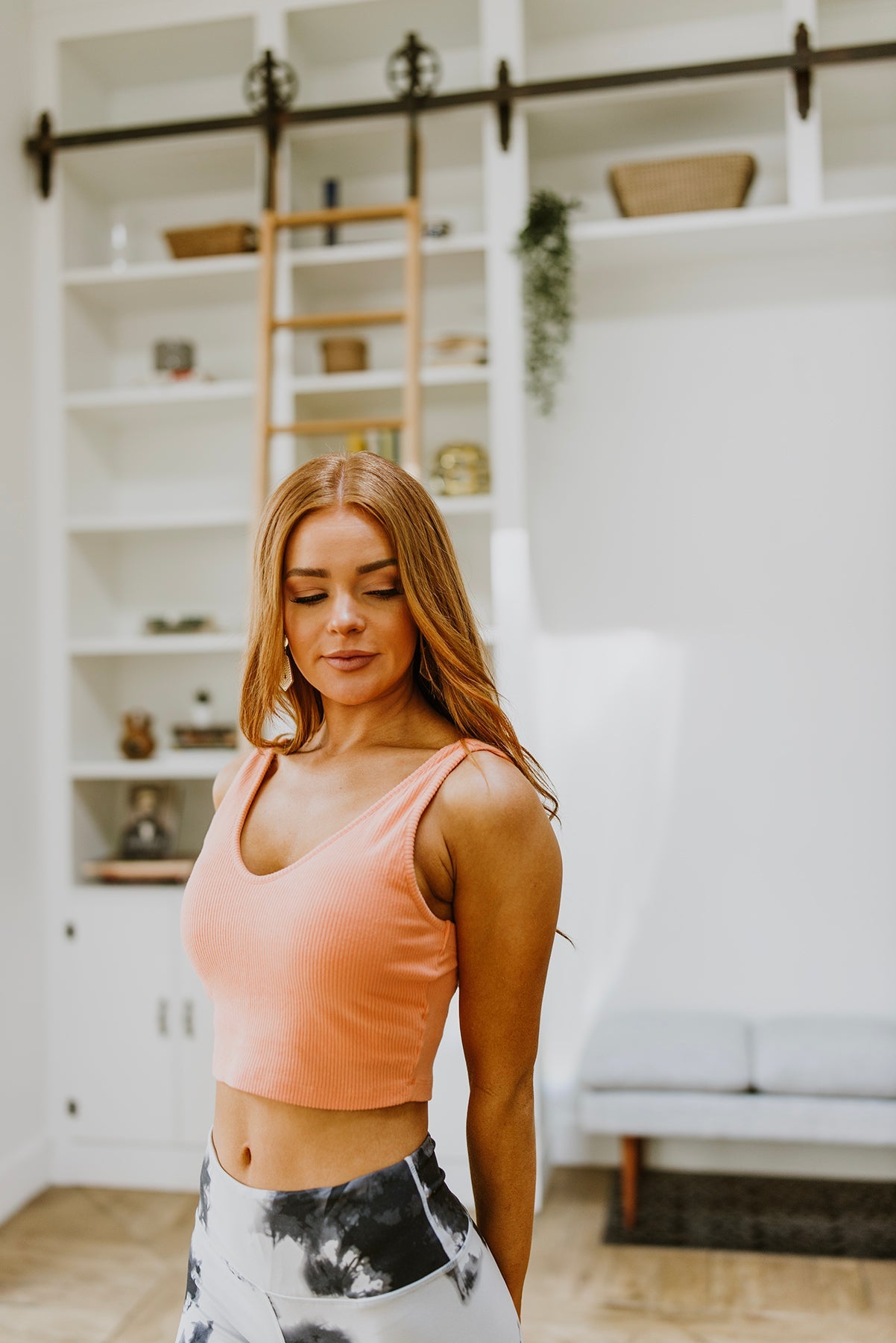 Tell Me More Crop Tank In Coral (Online Exclusive)