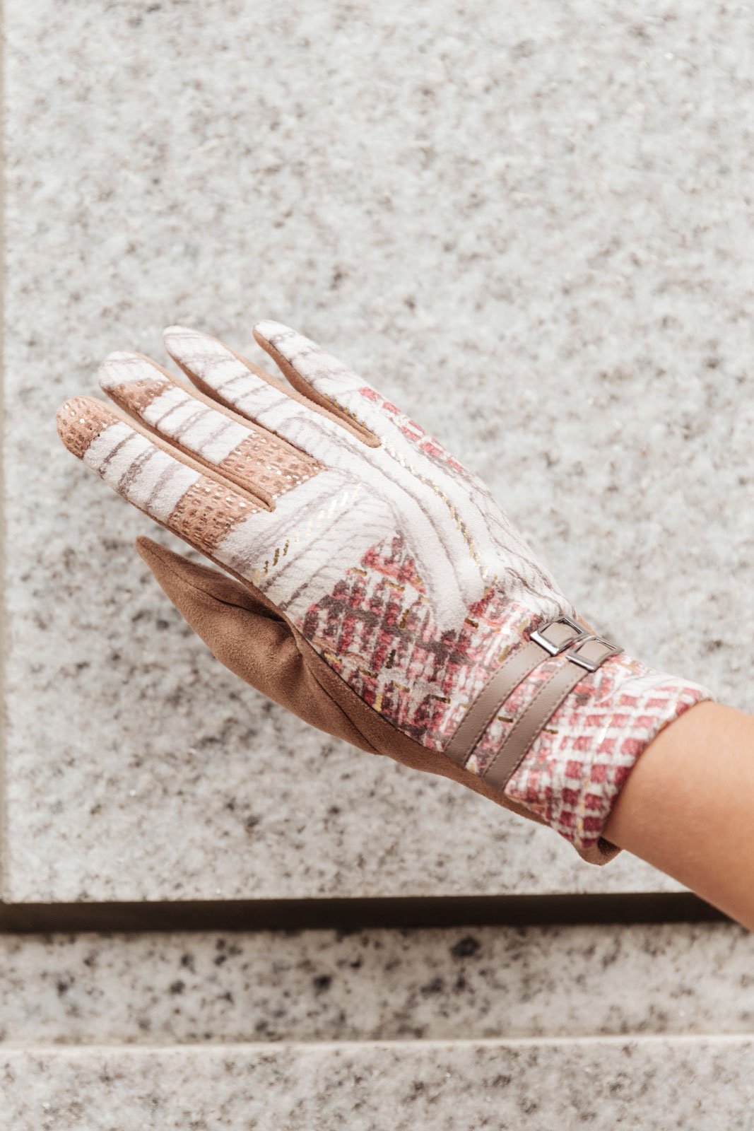 Tweedle Dee Wool Gloves in Pink (Online Exclusive)