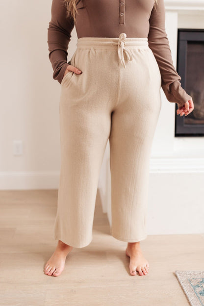 Wide Legged & Cozy Sweatpants in Sand (Online Exclusive)