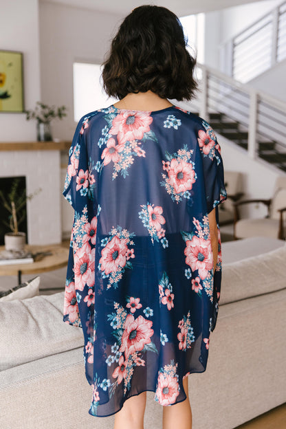 Kimono de flores silvestres en azul (exclusivo en línea)