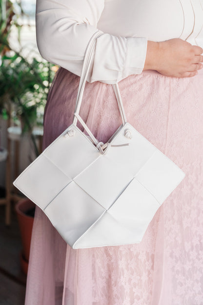 Woven Tote in White (Online Exclusive)