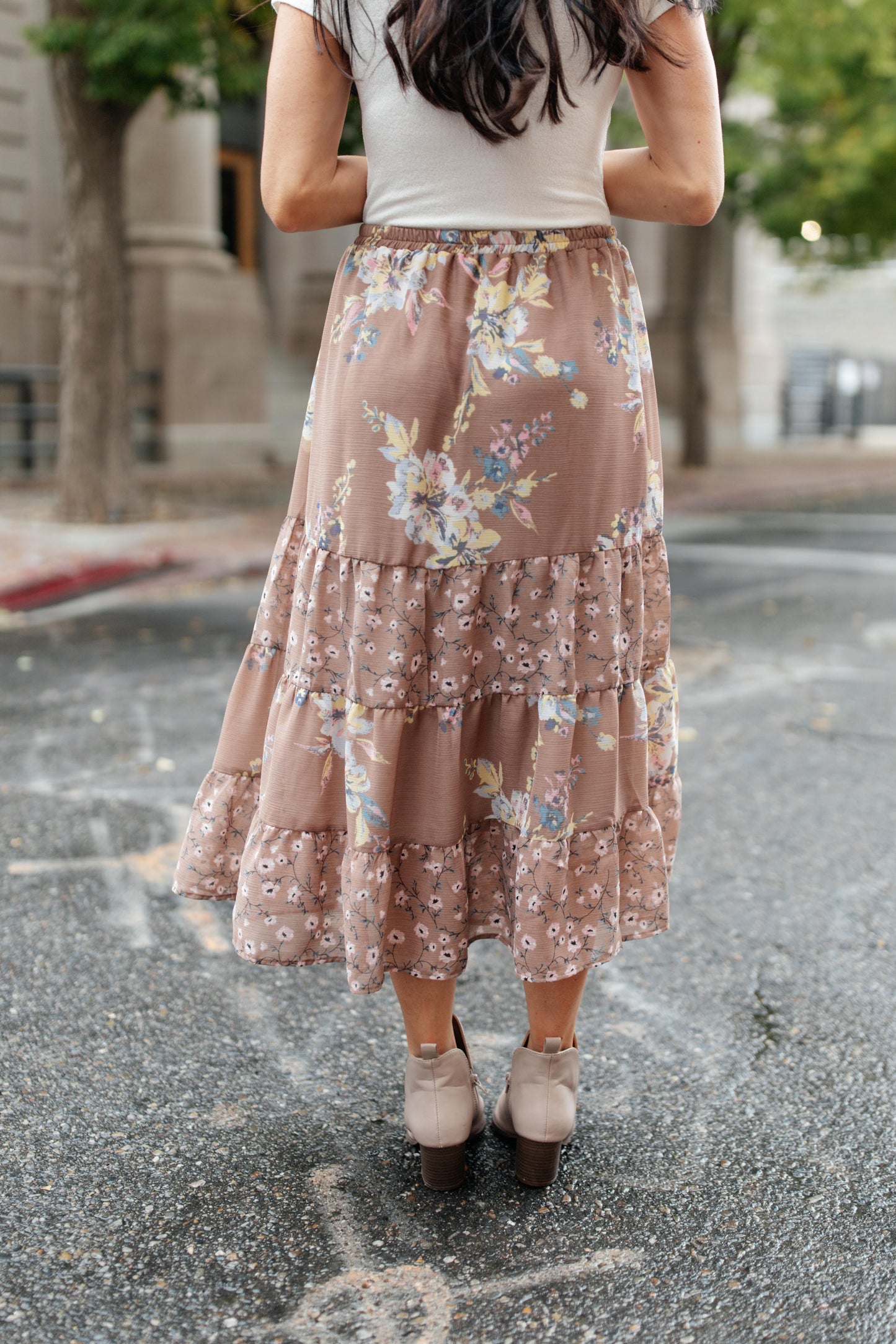 Zoe Floral Middi Skirt in Mocha (Online Exclusive)